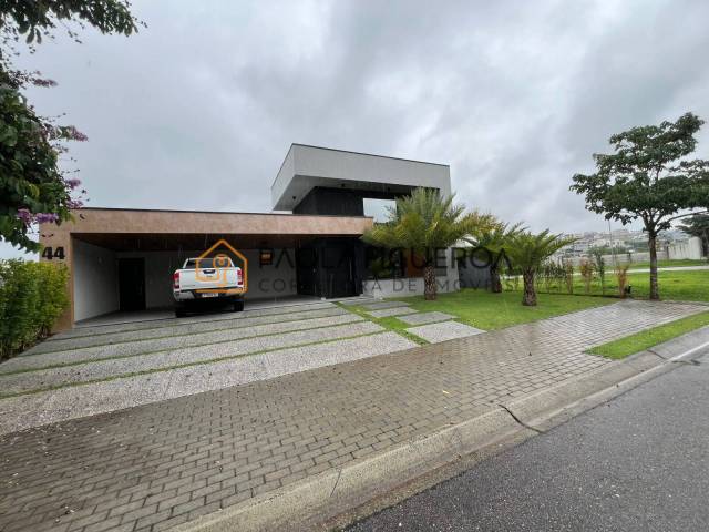 Venda em Condomínio Residencial Mont Blanc - São José dos Campos