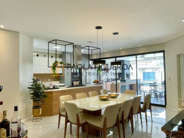 Venda em Condomínio Reserva do Paratehy - São José dos Campos