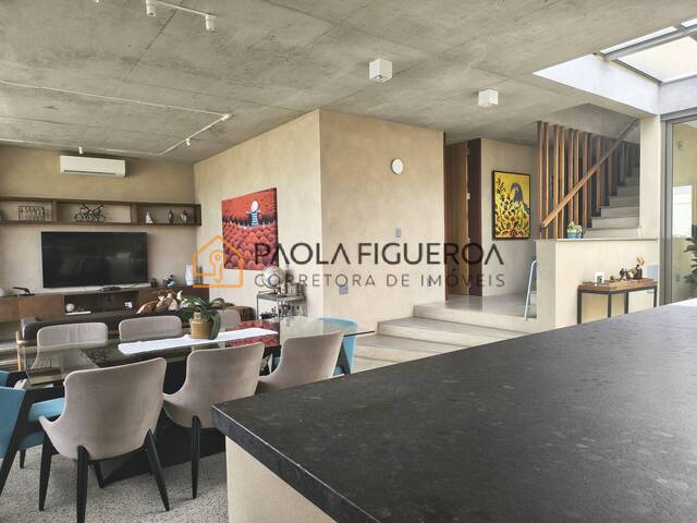 Casa para Venda em São José dos Campos - 4