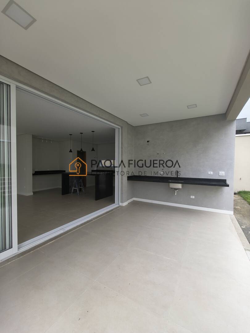 Casa, 4 quartos, 300 m² - Foto 1